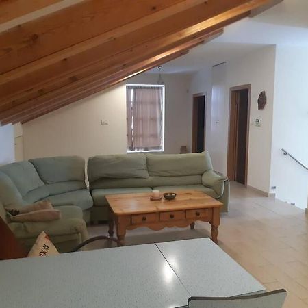Adorable 3 Bedroom Brenner "Hill" Suite Giv'at Brenner Exterior photo